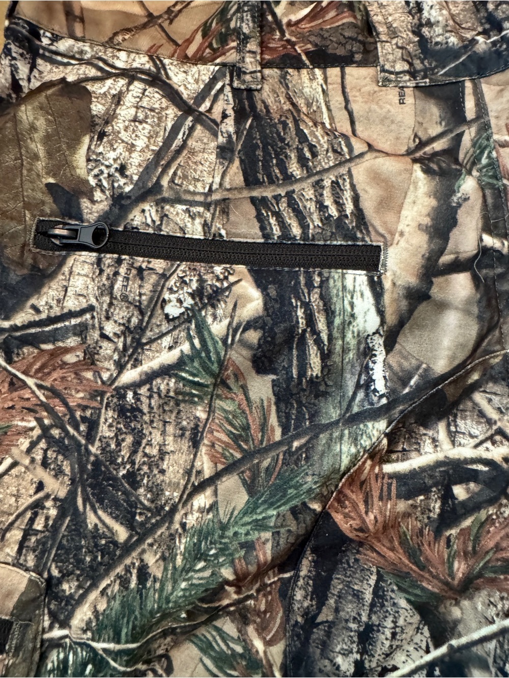 REALTREE Camo Hunting Pants NEW luckybums Pants YOUTH XL - Picture 3 of 8